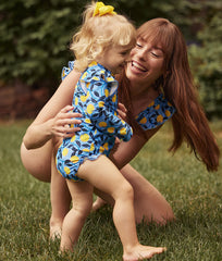 The Girls' Ruffle Rash Guard Tankini Set - Nectarine Orchard